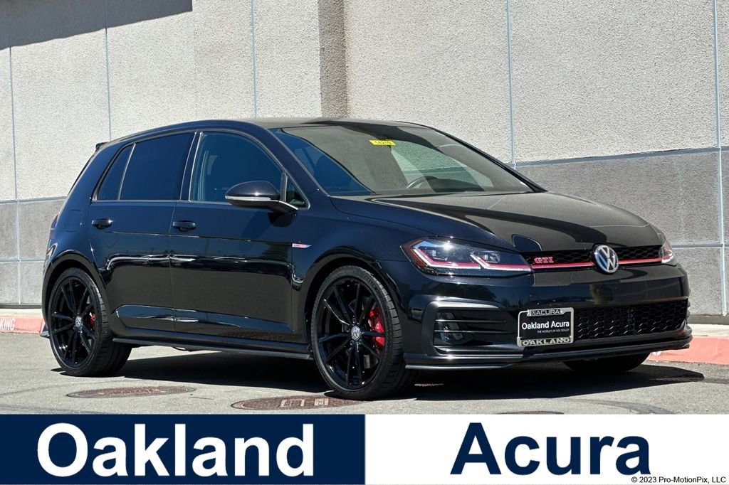 Used 2018 Volkswagen GTI SE FWD image 1