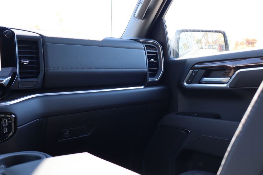 New 2026 Chevrolet Silverado 1500 LT image 41