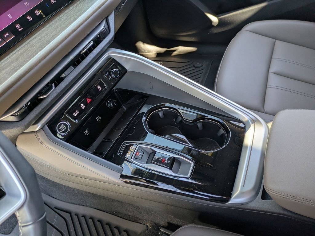 Certified 2025 Audi Q5 Premium w/ Convenience Package image 14