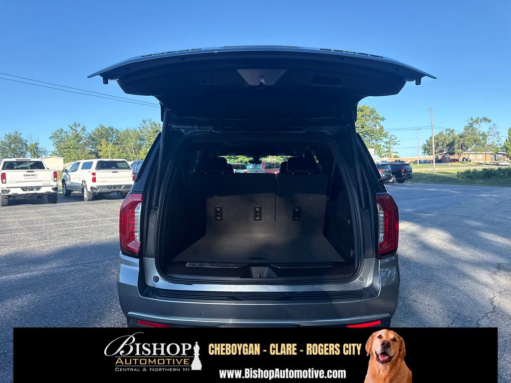 Used 2022 GMC Yukon XL Denali w/ Advanced Technology Package AWD/4WD image 20
