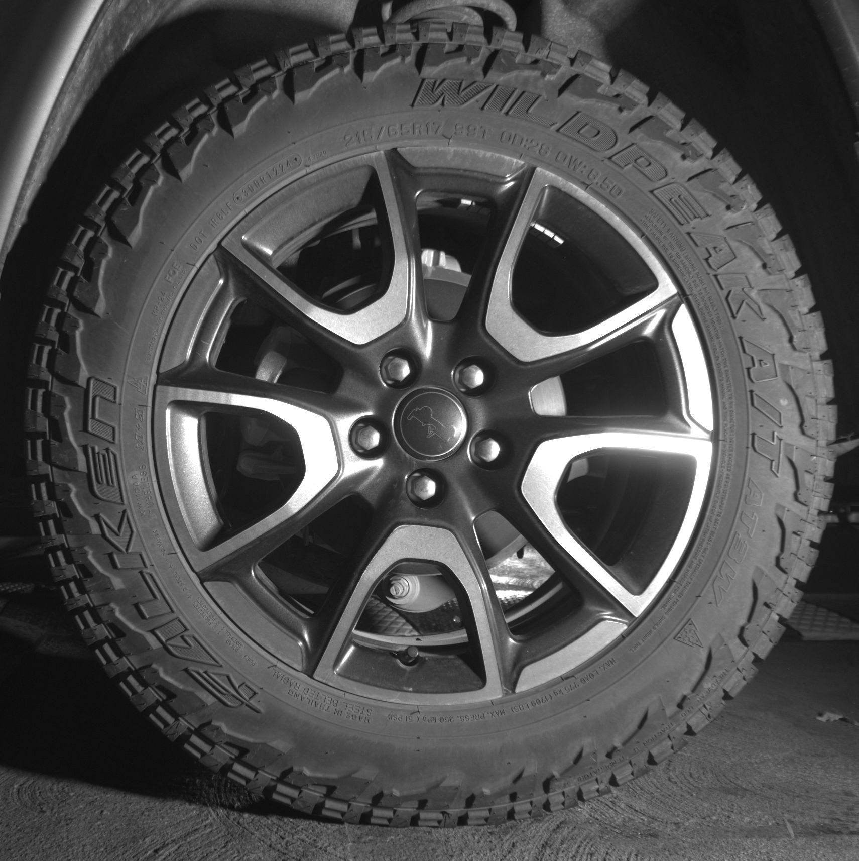 Used 2025 Jeep Compass Trailhawk image 14