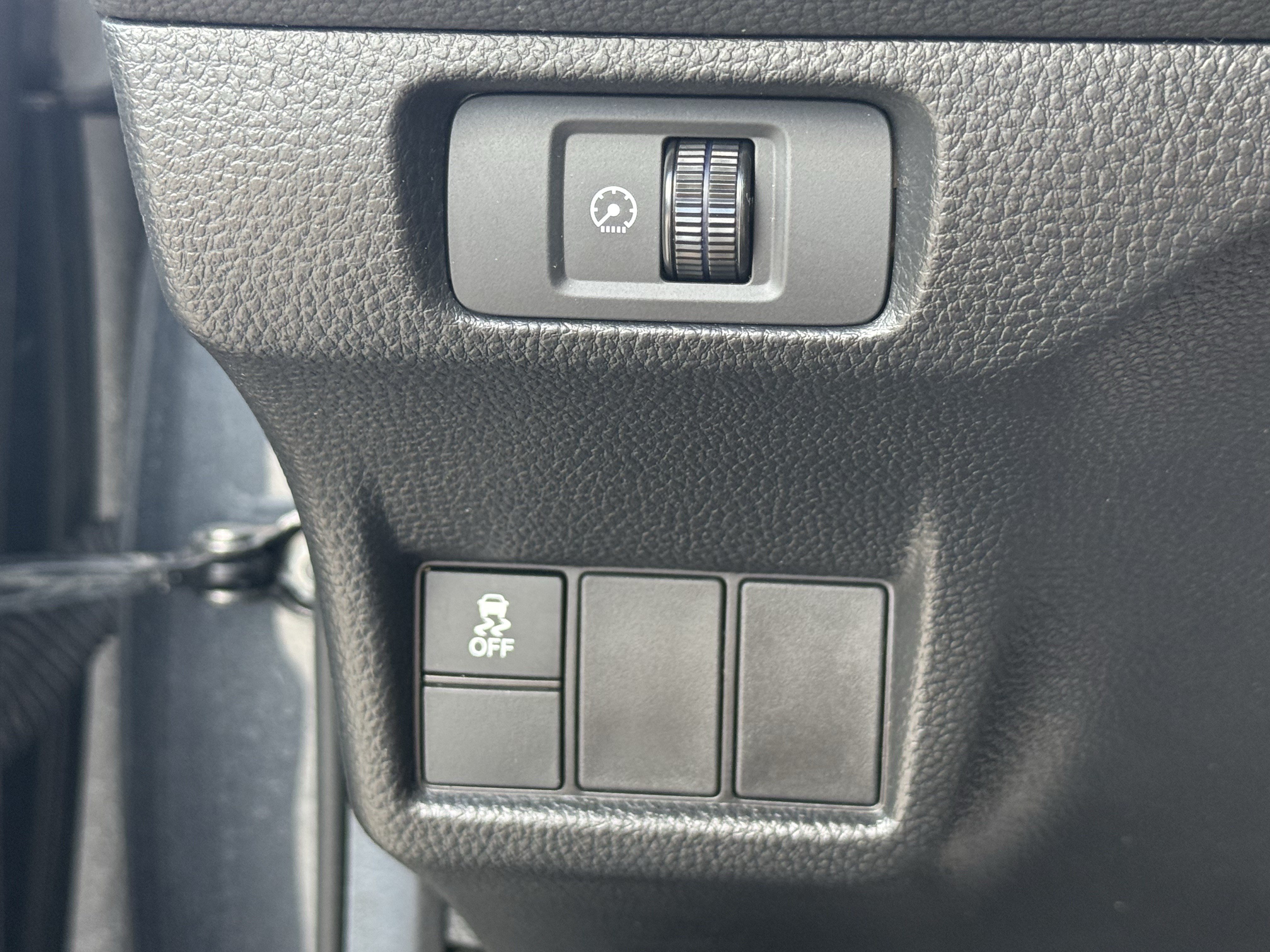 Used 2025 Honda Civic LX image 25