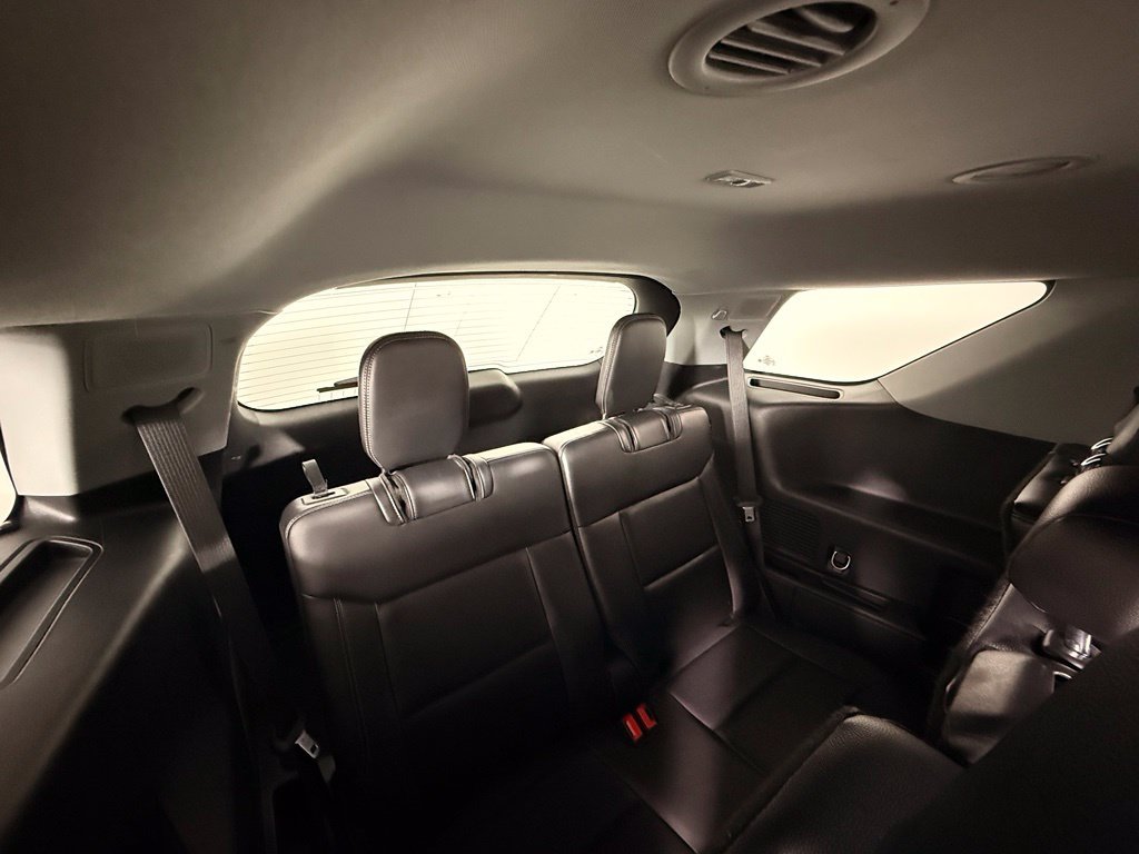 Certified 2023 Ford Explorer Limited AWD/4WD image 24