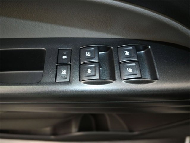 Used 2022 Chevrolet Colorado W/T image 13