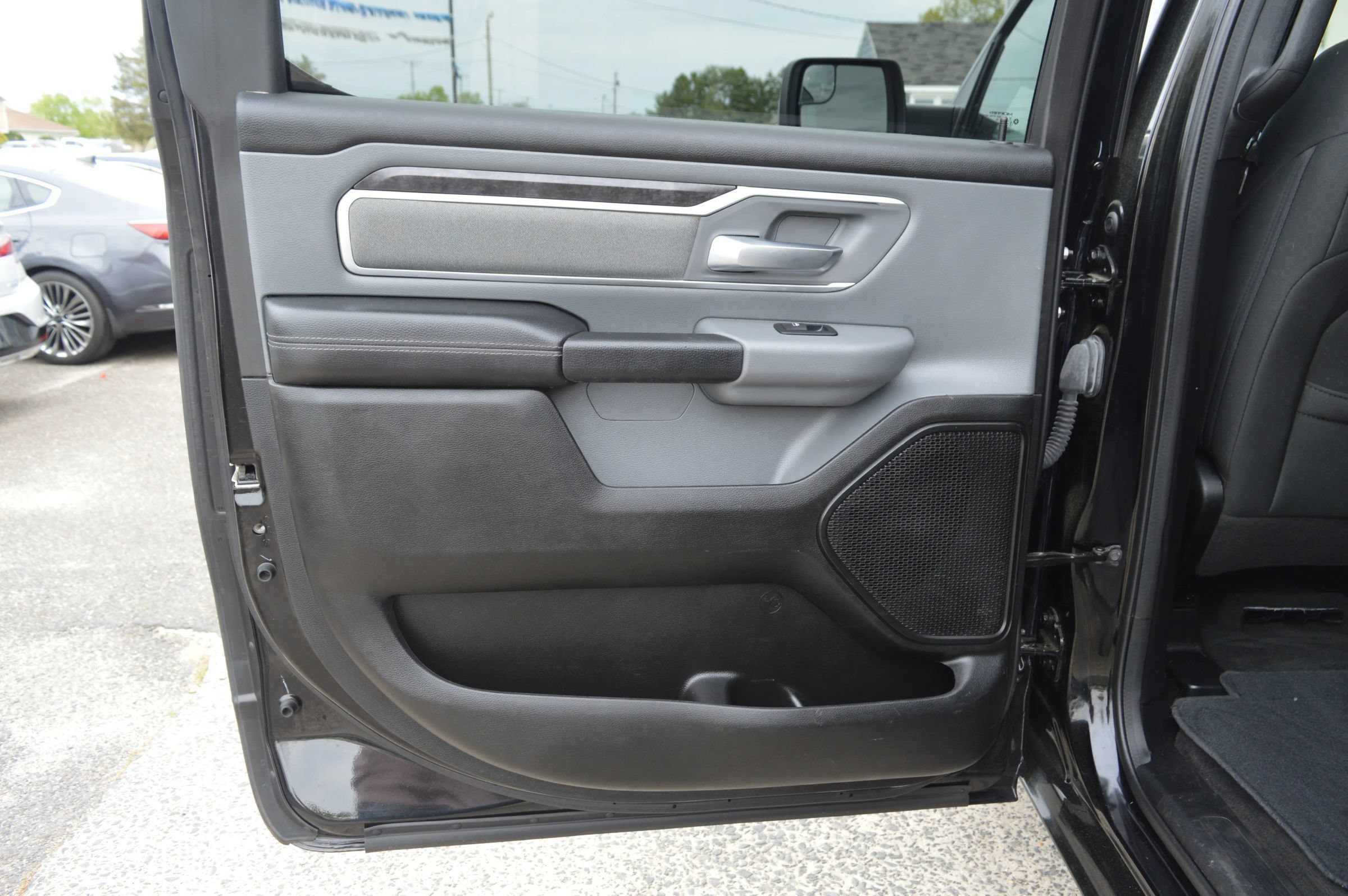 Used 2022 RAM 1500 Big Horn AWD/4WD image 27