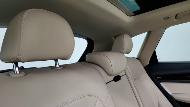 Used 2018 Audi Q5 2.0T Premium Plus w/ Premium Plus Package AWD/4WD image 42