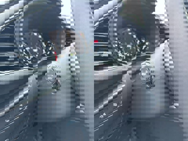 Used 2025 MAZDA MAZDA3 s image 21