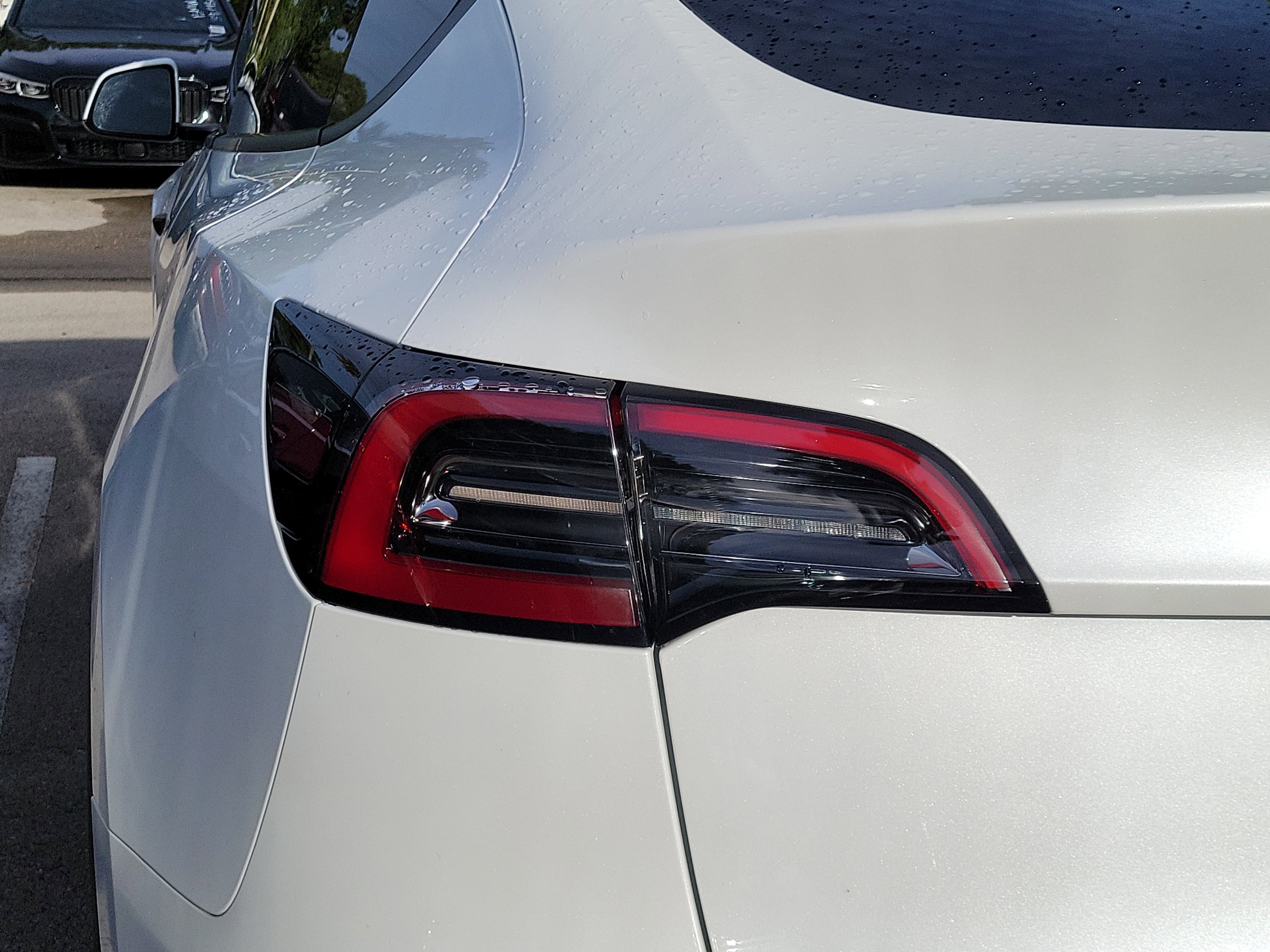 Used 2025 Tesla Model Y Long Range AWD/4WD image 7