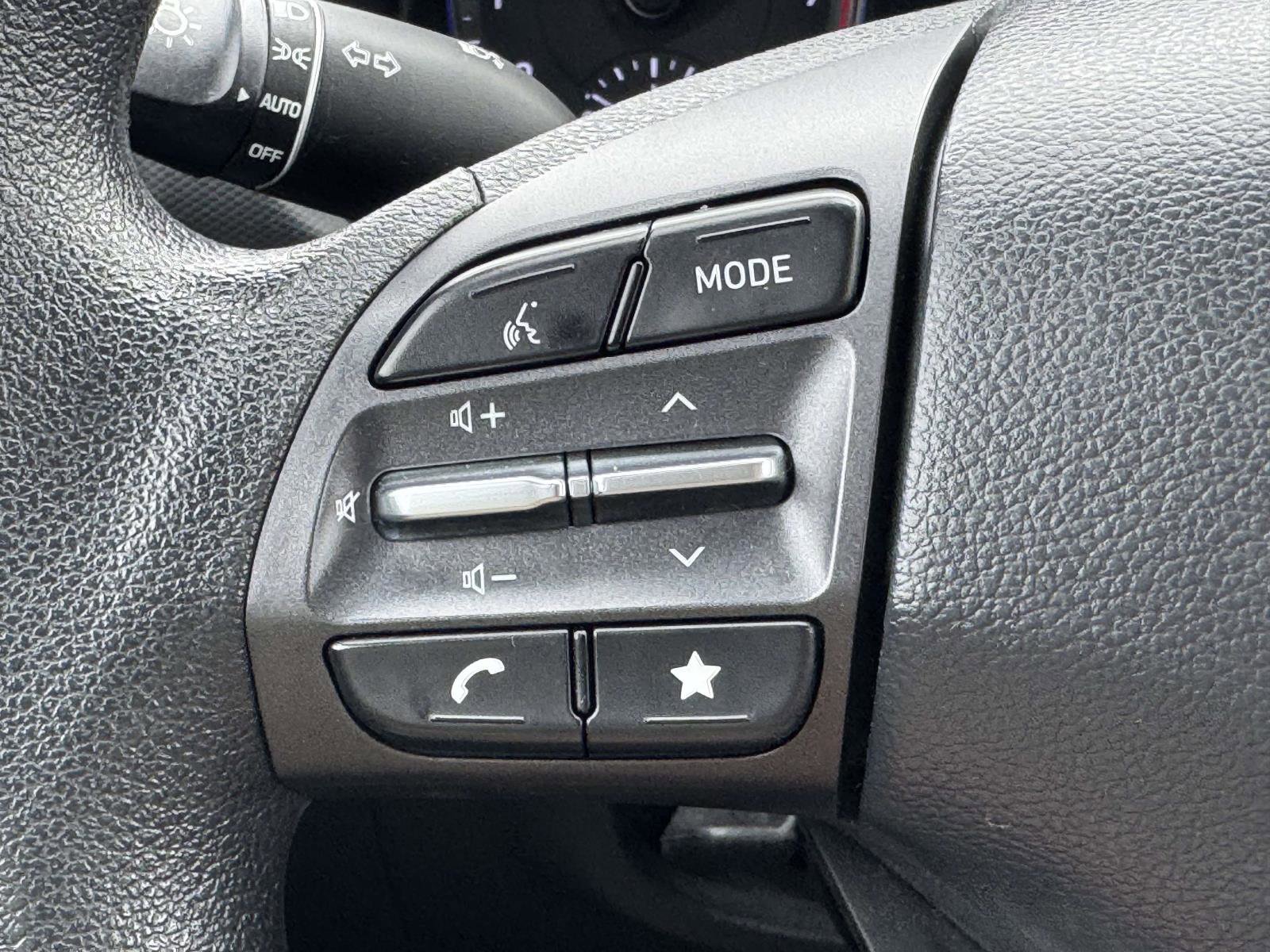 Used 2023 Hyundai Kona SEL image 21