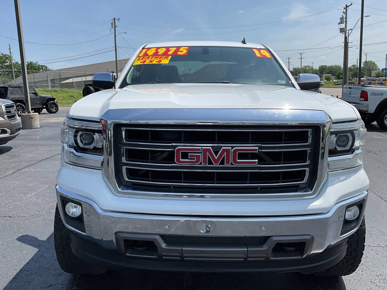 Used 2014 GMC Sierra 1500 SLT w/ SLT Crew Cab Value Package AWD/4WD image 8