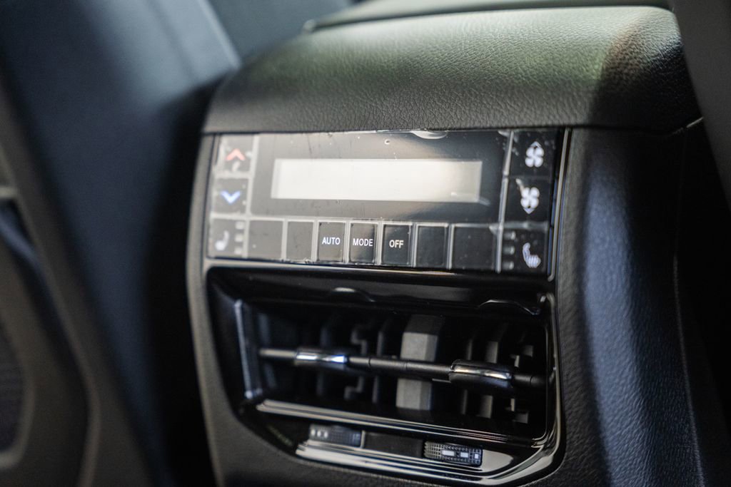 New 2026 Jeep Grand Cherokee L Limited AWD/4WD image 33