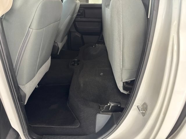 Used 2018 RAM 1500 Express AWD/4WD image 22