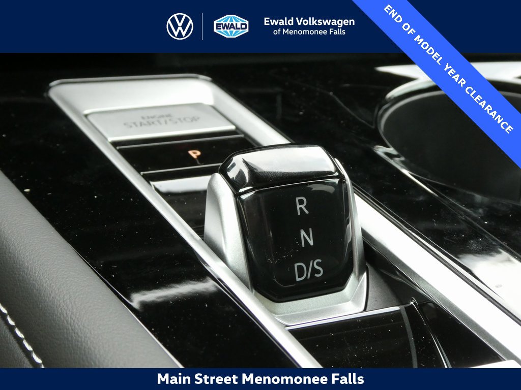 Certified 2025 Volkswagen Atlas SEL image 23