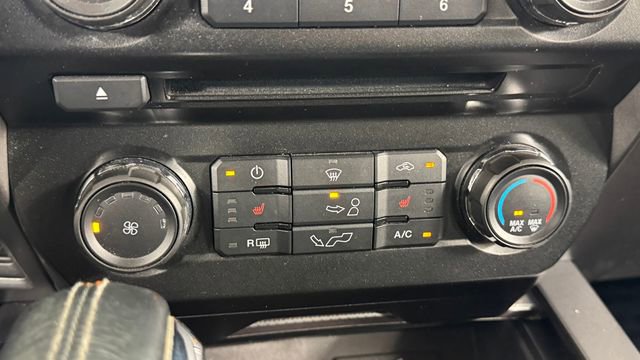 Used 2016 Ford F150 XLT w/ Equipment Group 302A Luxury AWD/4WD image 25