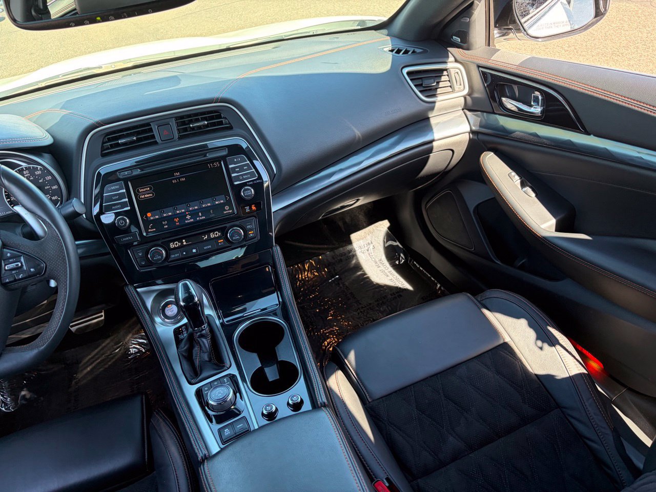 Certified 2021 Nissan Maxima SR w/ Sport Mat Group FWD image 17