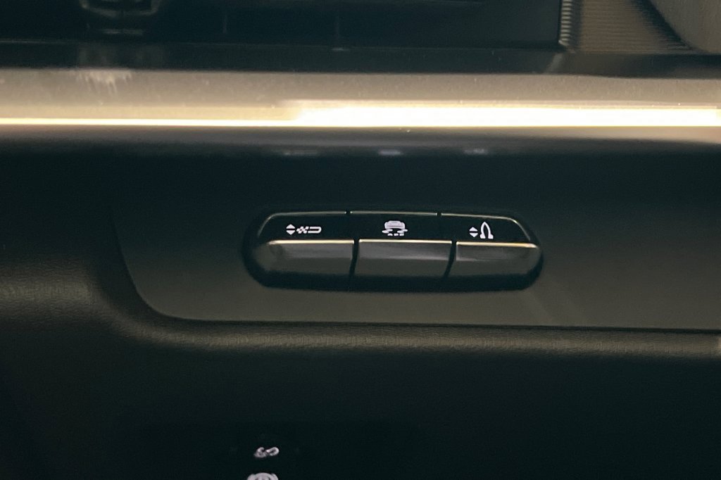 New 2026 Chevrolet Corvette Stingray Preferred Cpe w/ Z51 Performance Package image 18