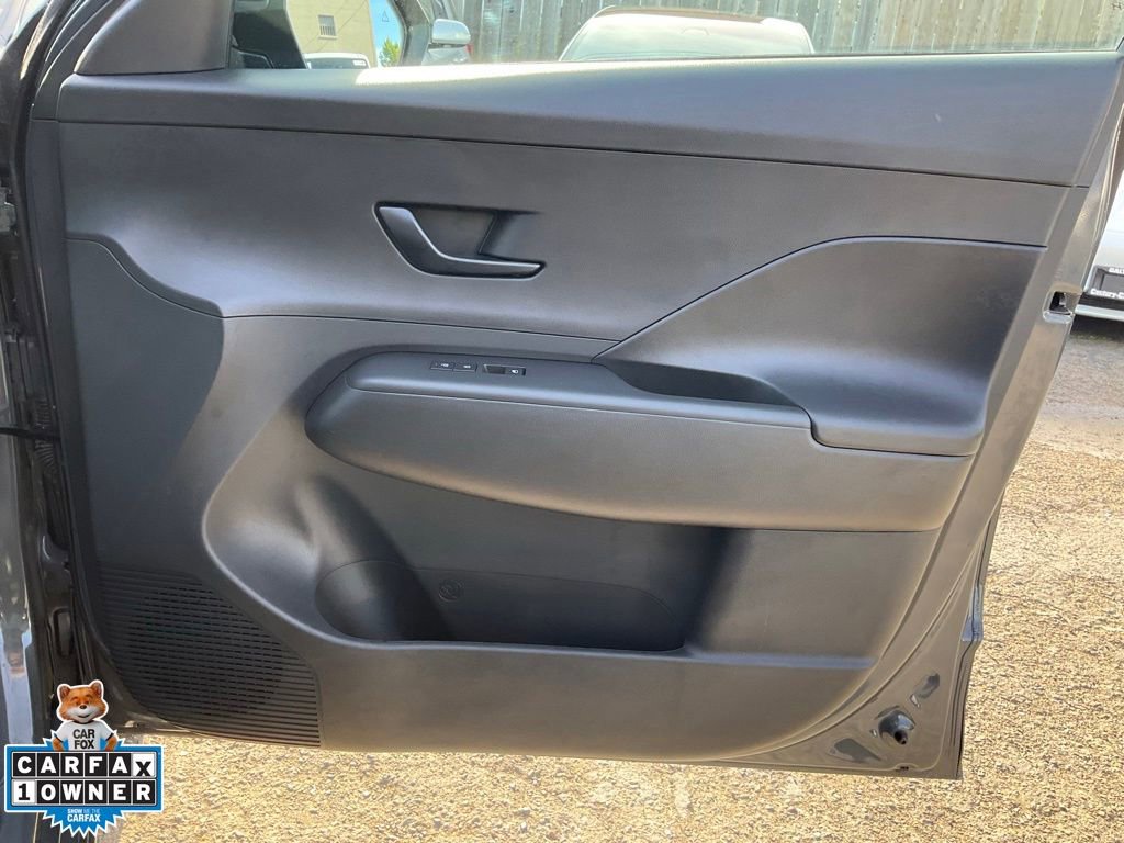 Used 2024 Hyundai Kona SEL FWD image 66