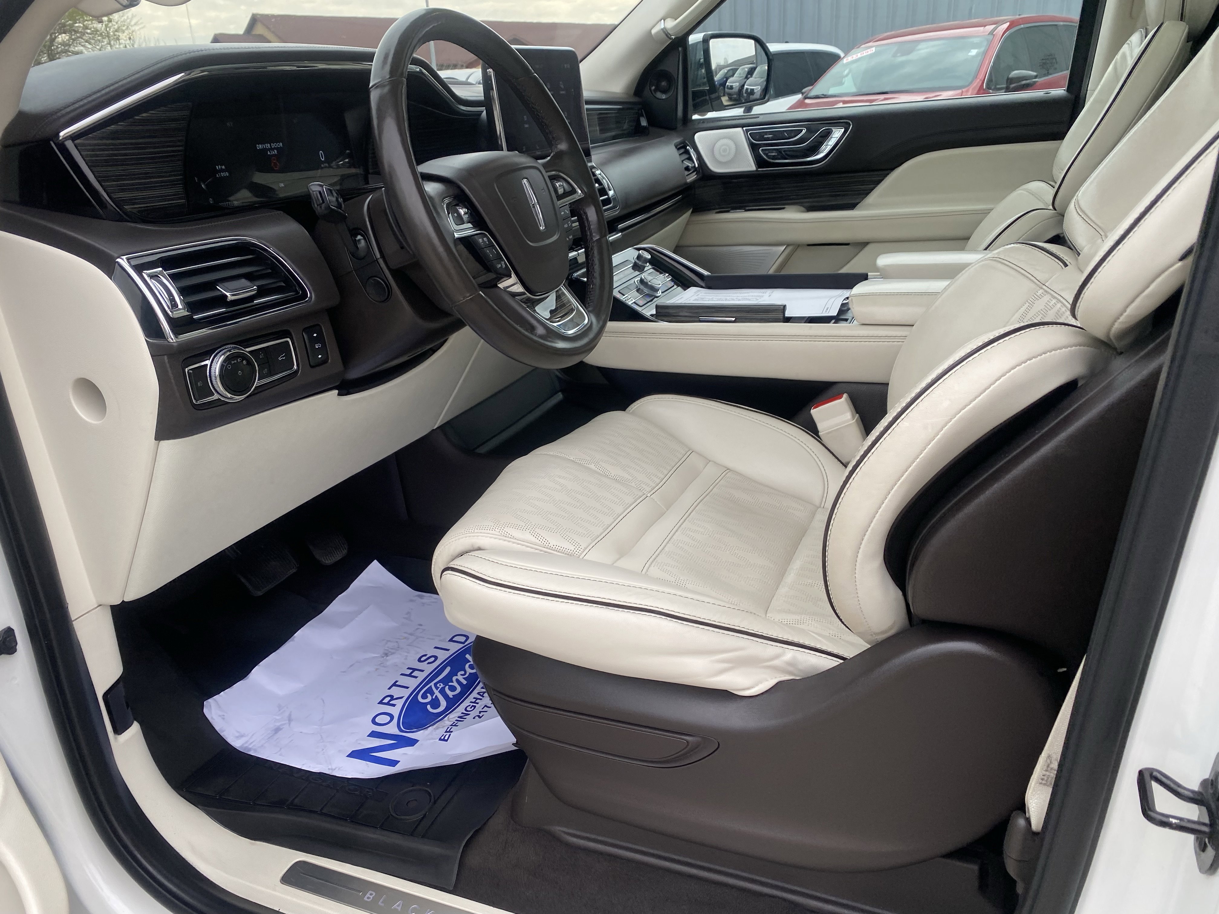 Used 2021 Lincoln Navigator Black Label image 22