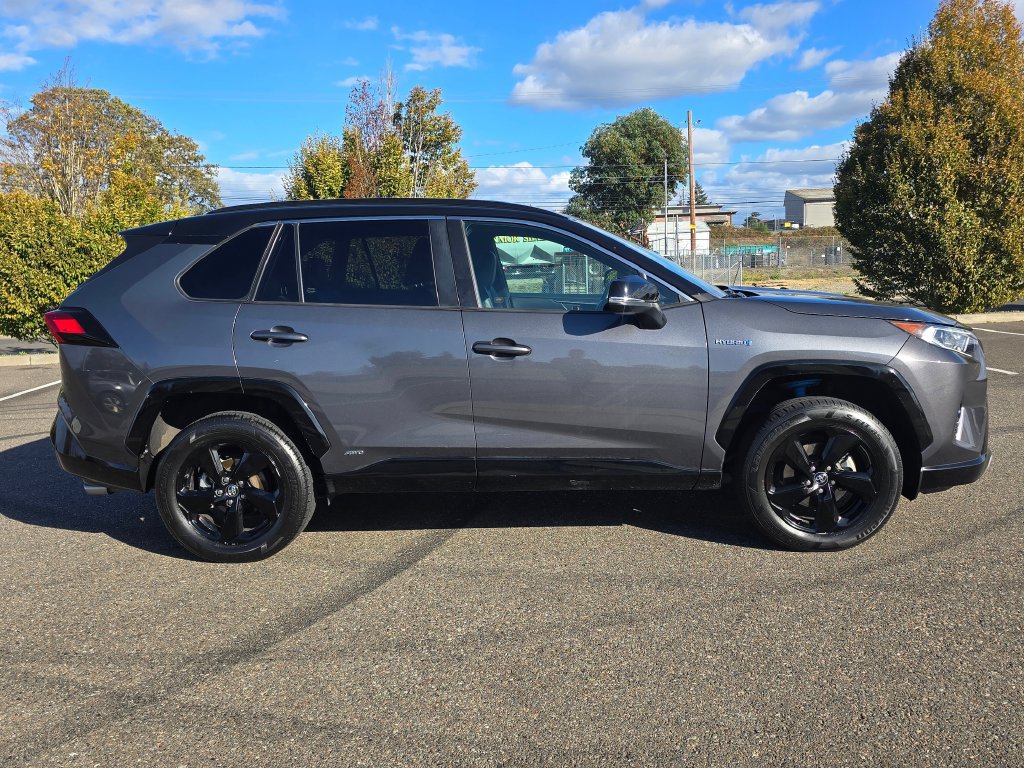Used 2021 Toyota RAV4 XSE w/ XSE Grade Weather Package AWD/4WD image 6