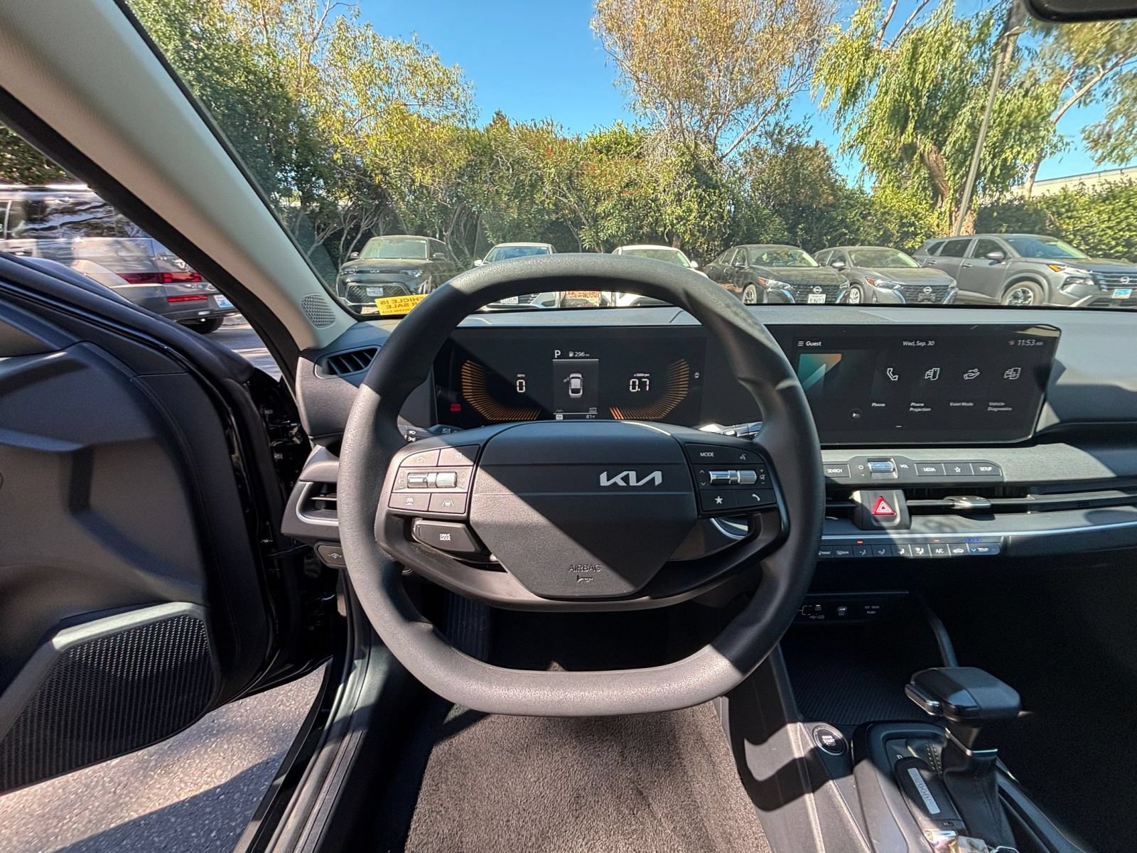 Used 2026 Kia K4 FWD image 32