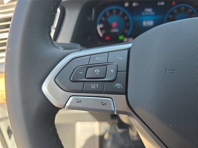 New 2026 Volkswagen Atlas Cross Sport SEL R-Line AWD/4WD image 27