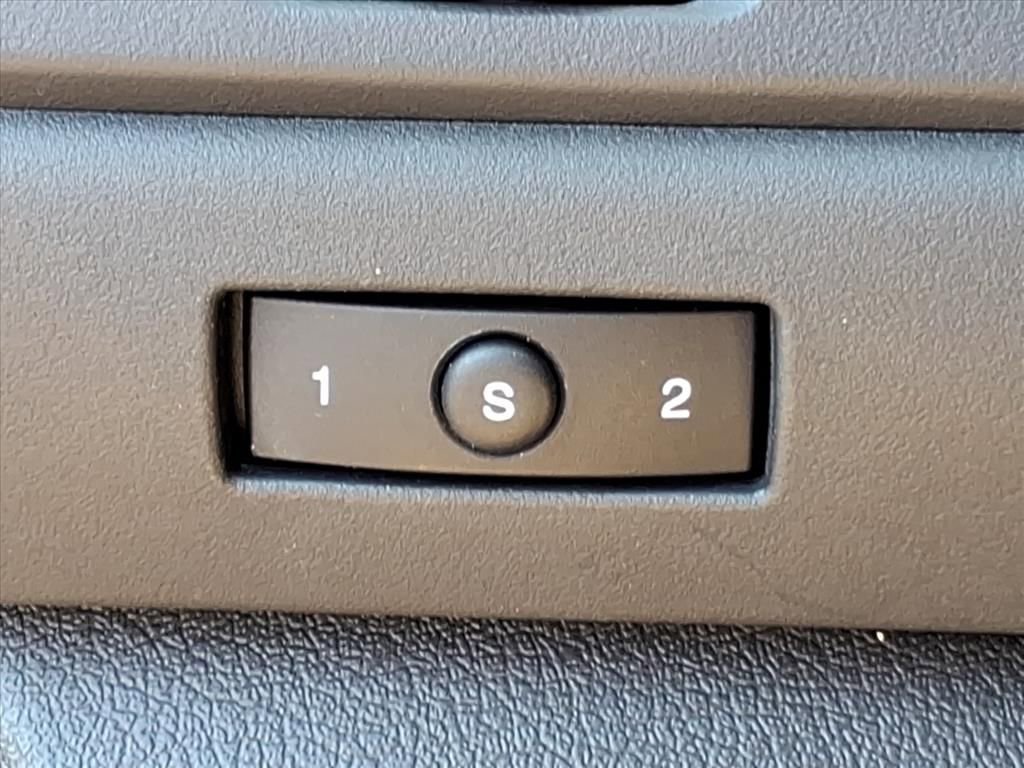 Used 2012 Jeep Liberty Limited Jet image 14
