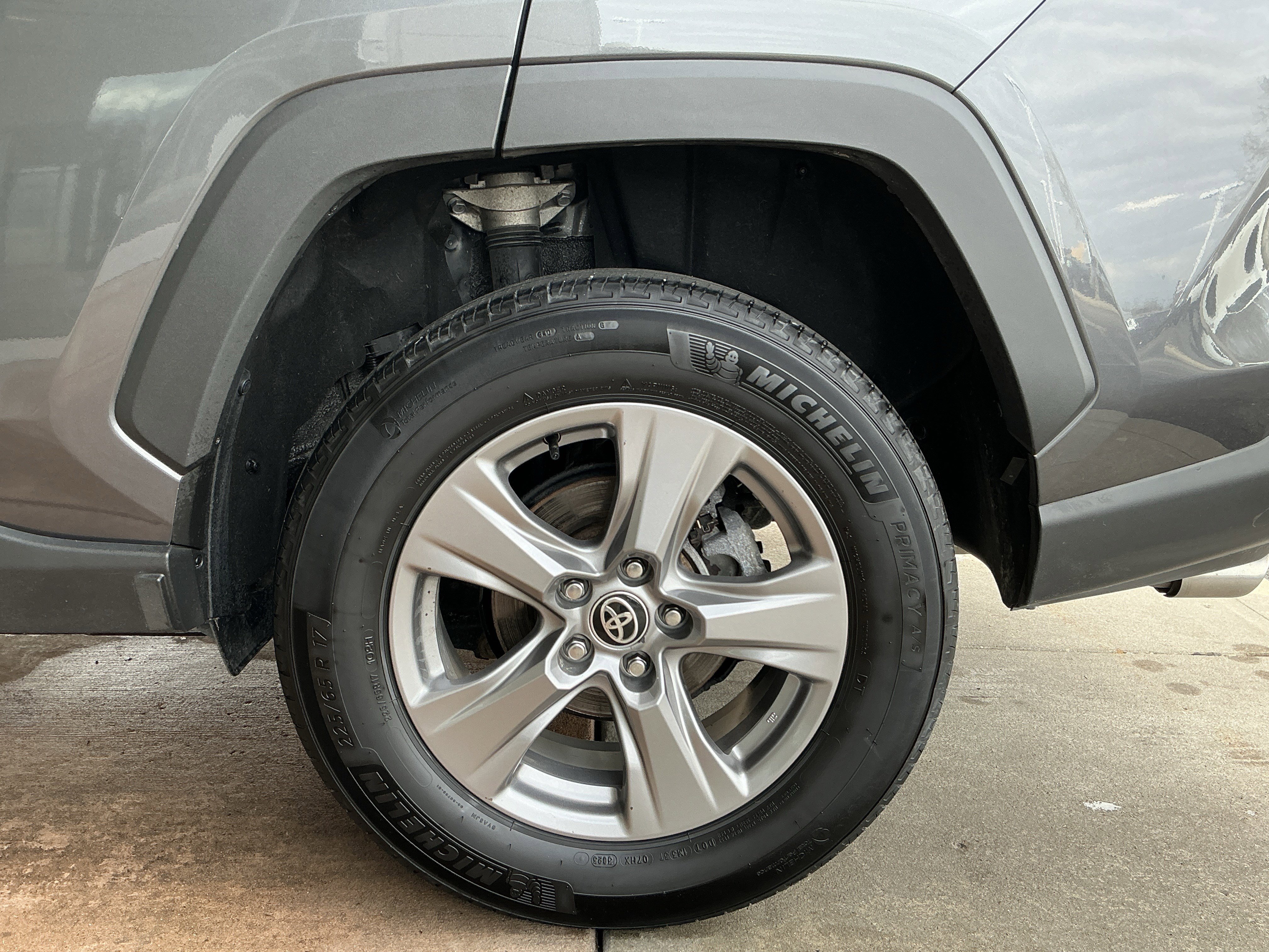 Certified 2023 Toyota RAV4 XLE image 27