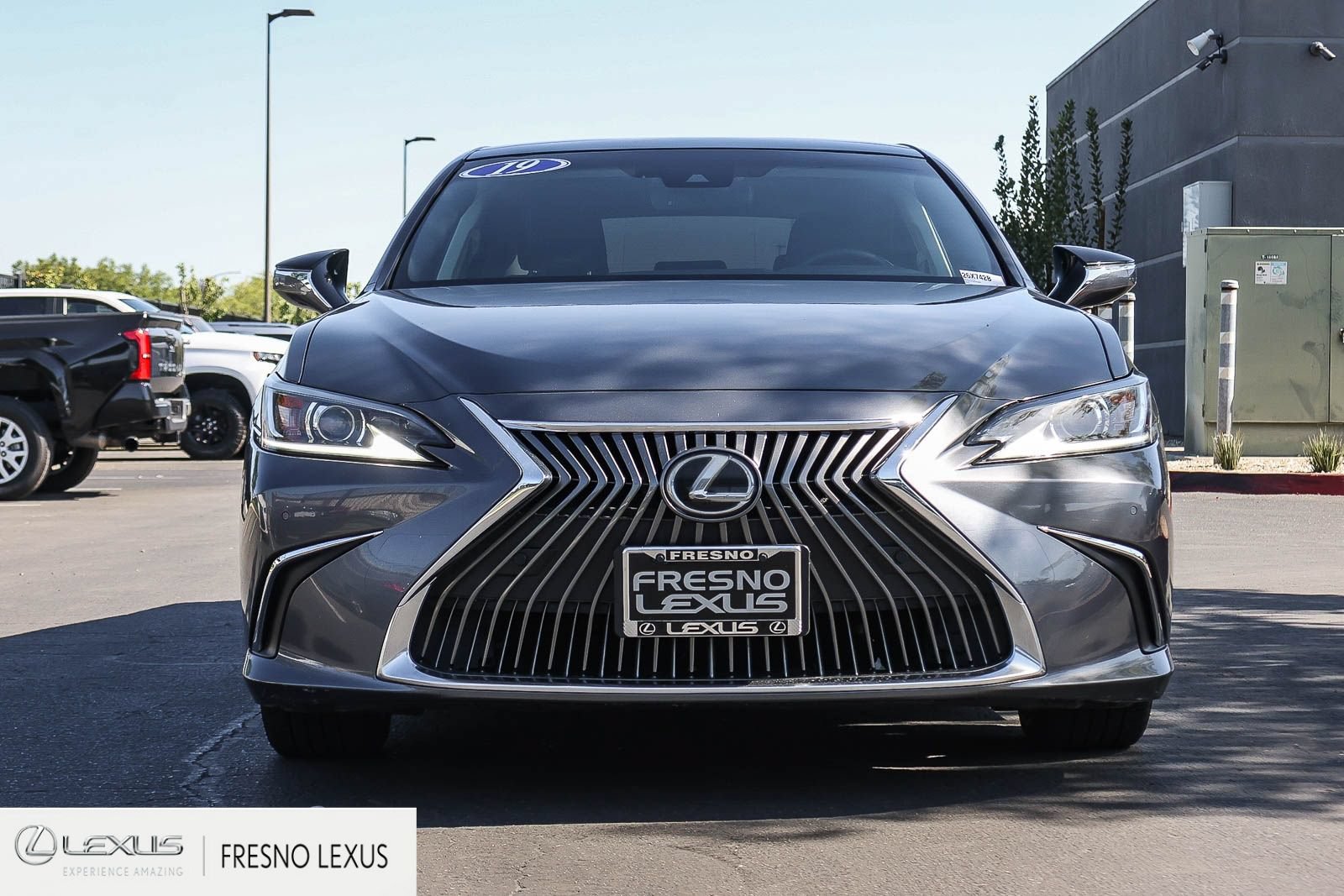 Used 2019 Lexus ES 350 FWD image 2