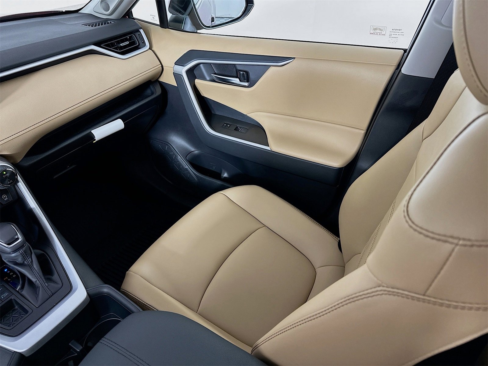 New 2025 Toyota RAV4 XLE Premium image 25