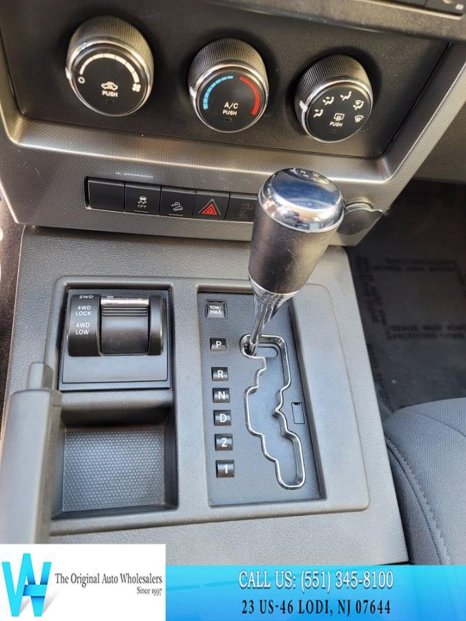 Used 2010 Jeep Liberty Sport w/ Popular Equipment Group AWD/4WD image 19