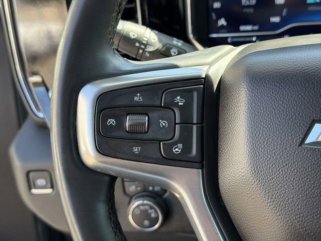 Used 2025 Chevrolet Silverado 1500 LT AWD/4WD image 35