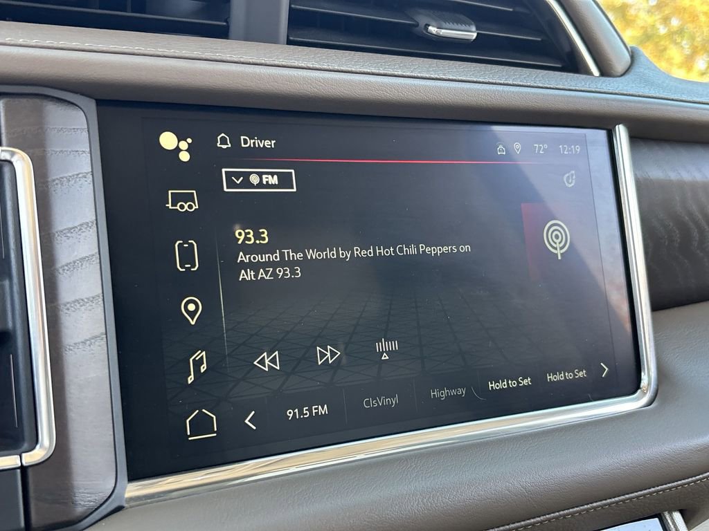 Used 2023 GMC Yukon XL Denali w/ Max Trailering Package image 13