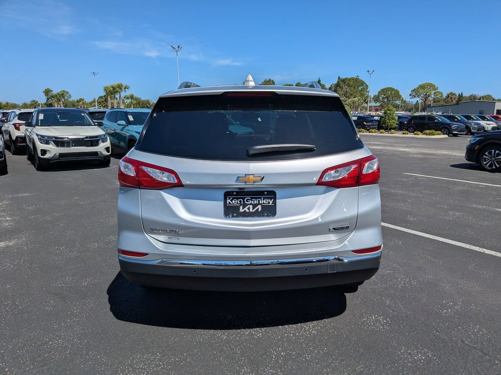 Used 2018 Chevrolet Equinox Premier FWD image 8