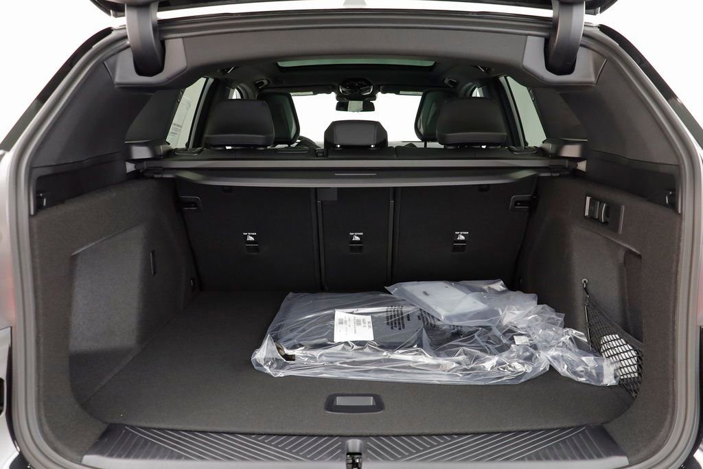 New 2026 BMW X3 M50 image 17