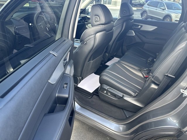 Certified 2025 Acura MDX w/ Technology Package image 16