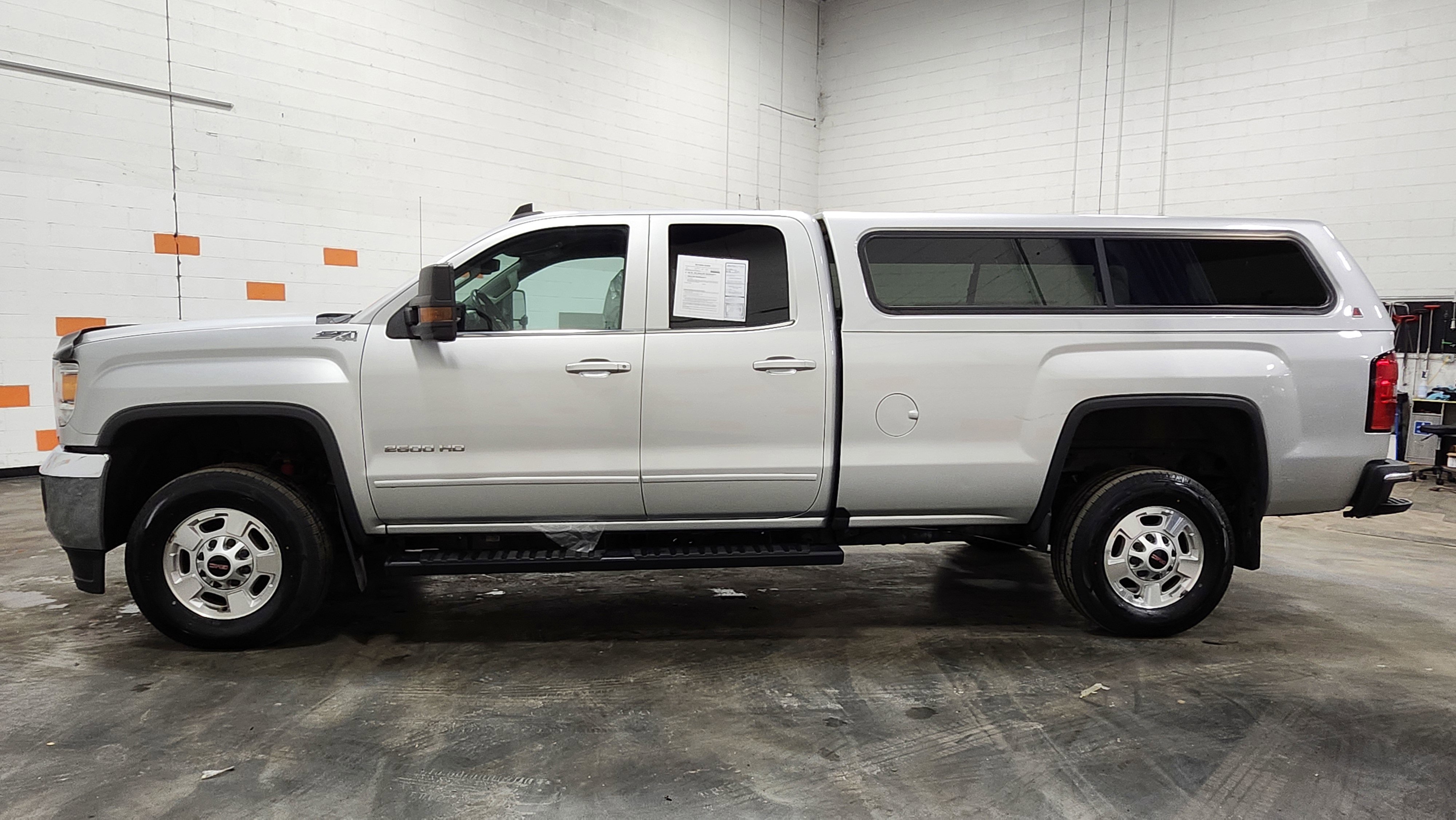Used 2019 GMC Sierra 2500 SLE image 13