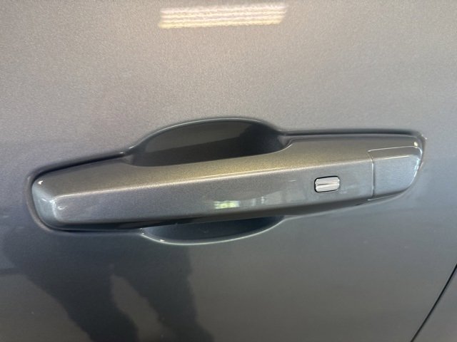 New 2025 Chevrolet Blazer EV LT image 9