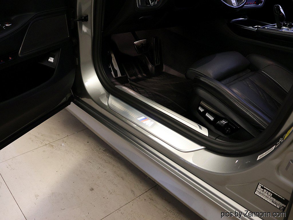 Certified 2022 BMW 750i xDrive w/ Executive Package AWD/4WD image 29