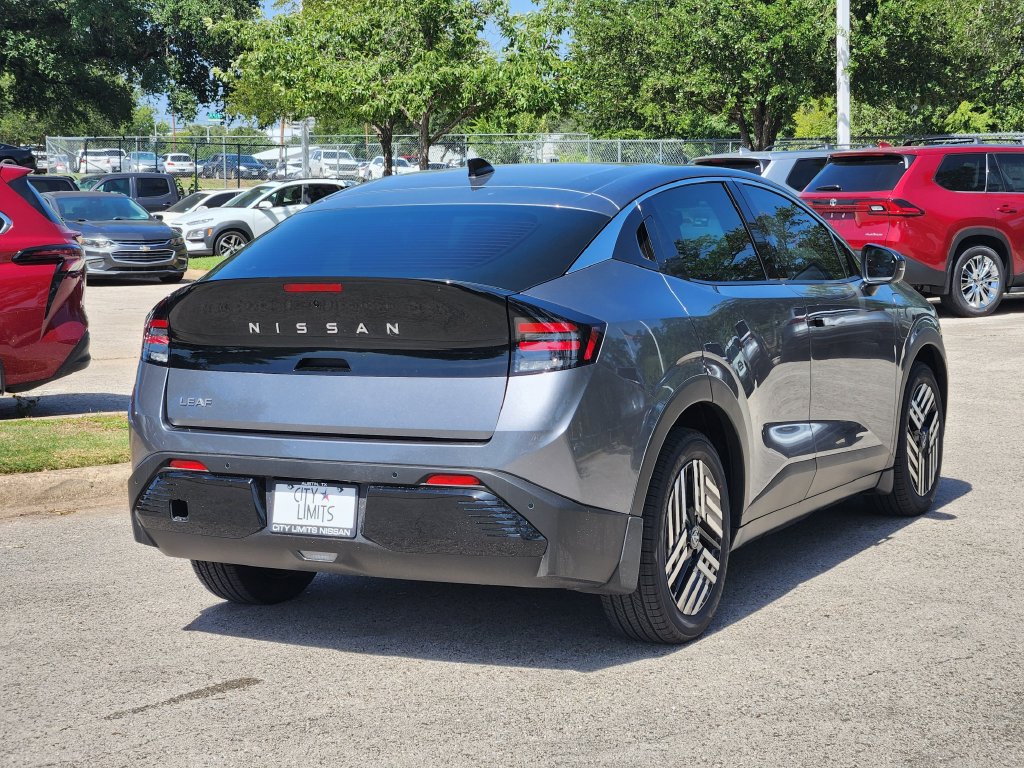 New 2026 Nissan Leaf SV+ w/ Floor Mat Package (SV+) FWD image 7