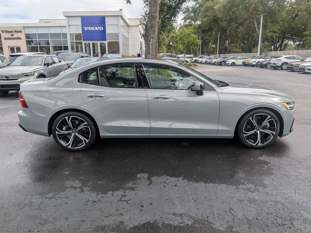 Certified 2024 Volvo S60 B5 Plus w/ Climate Package FWD image 7