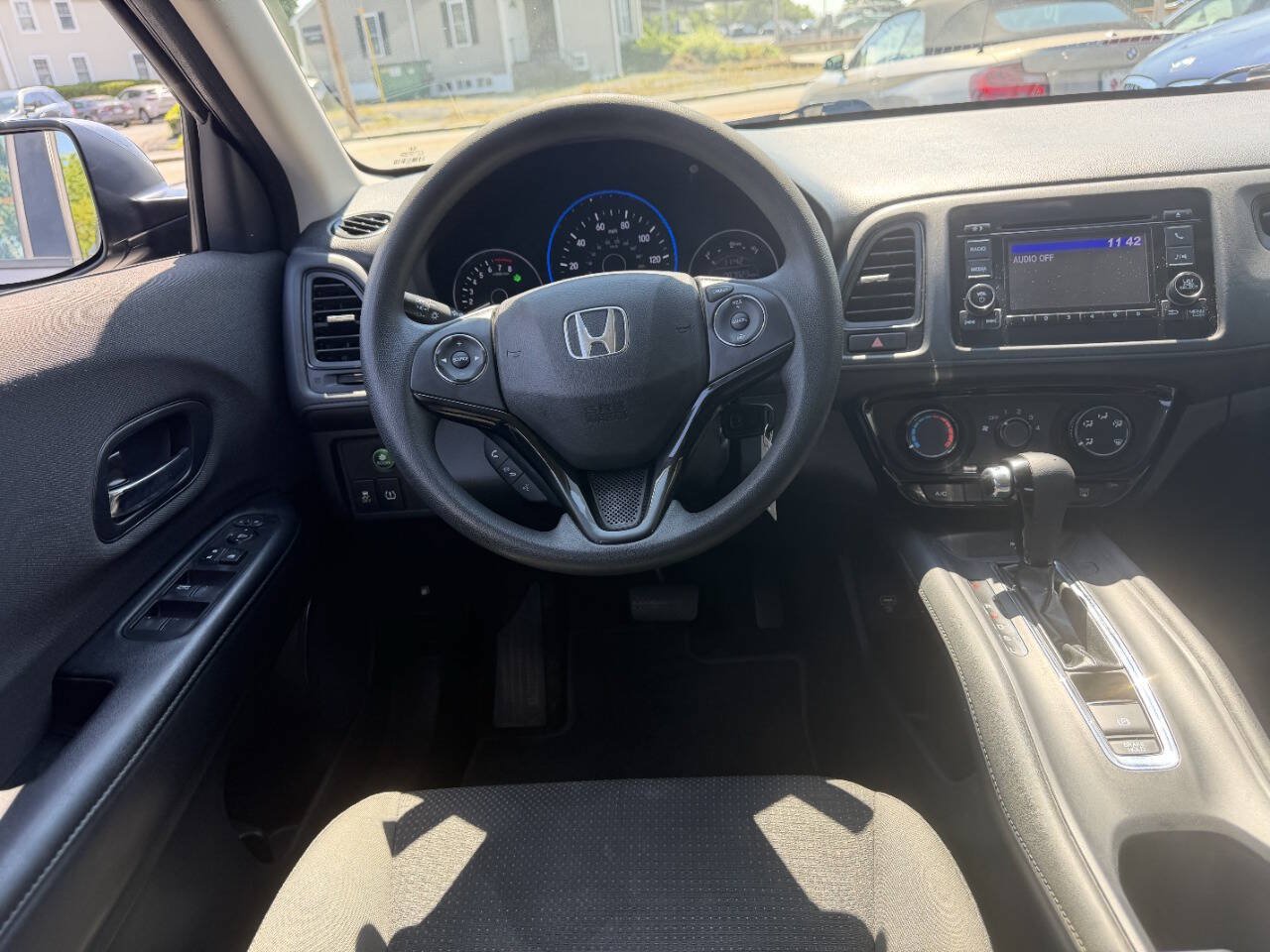 Used 2020 Honda HR-V LX image 18