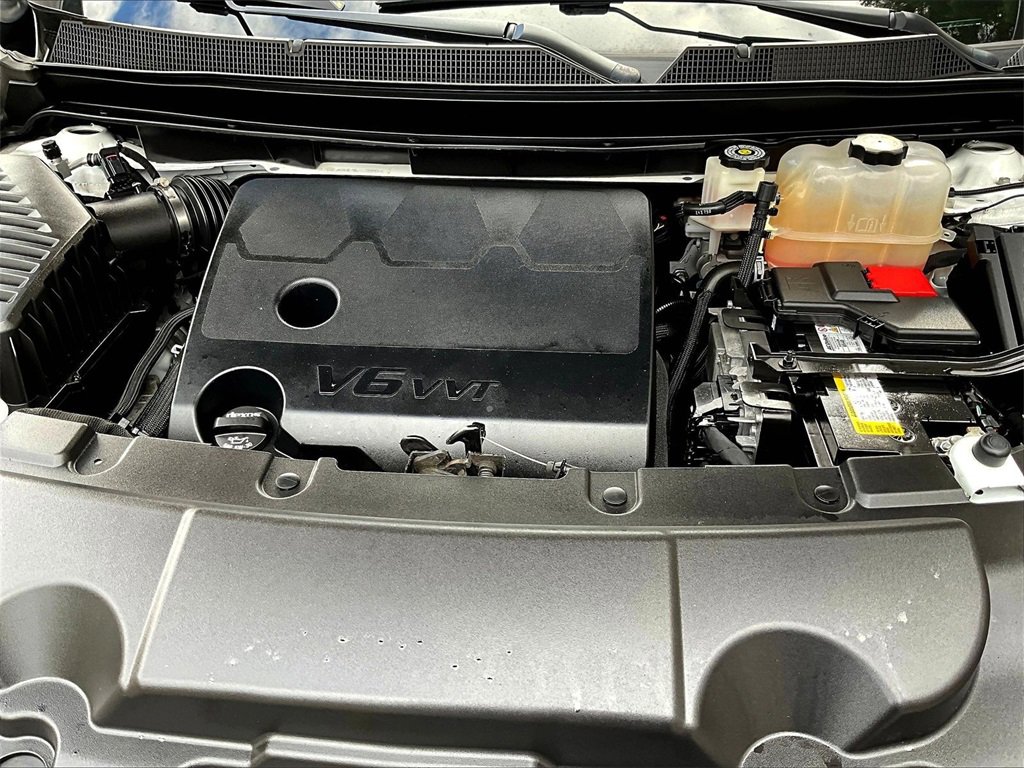 Used 2022 Chevrolet Traverse LT w/ LPO, Cargo Package image 36