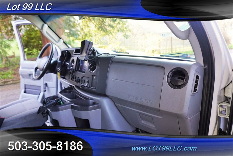Used 2016 Ford E-350 and Econoline 350 Super Duty RWD image 16