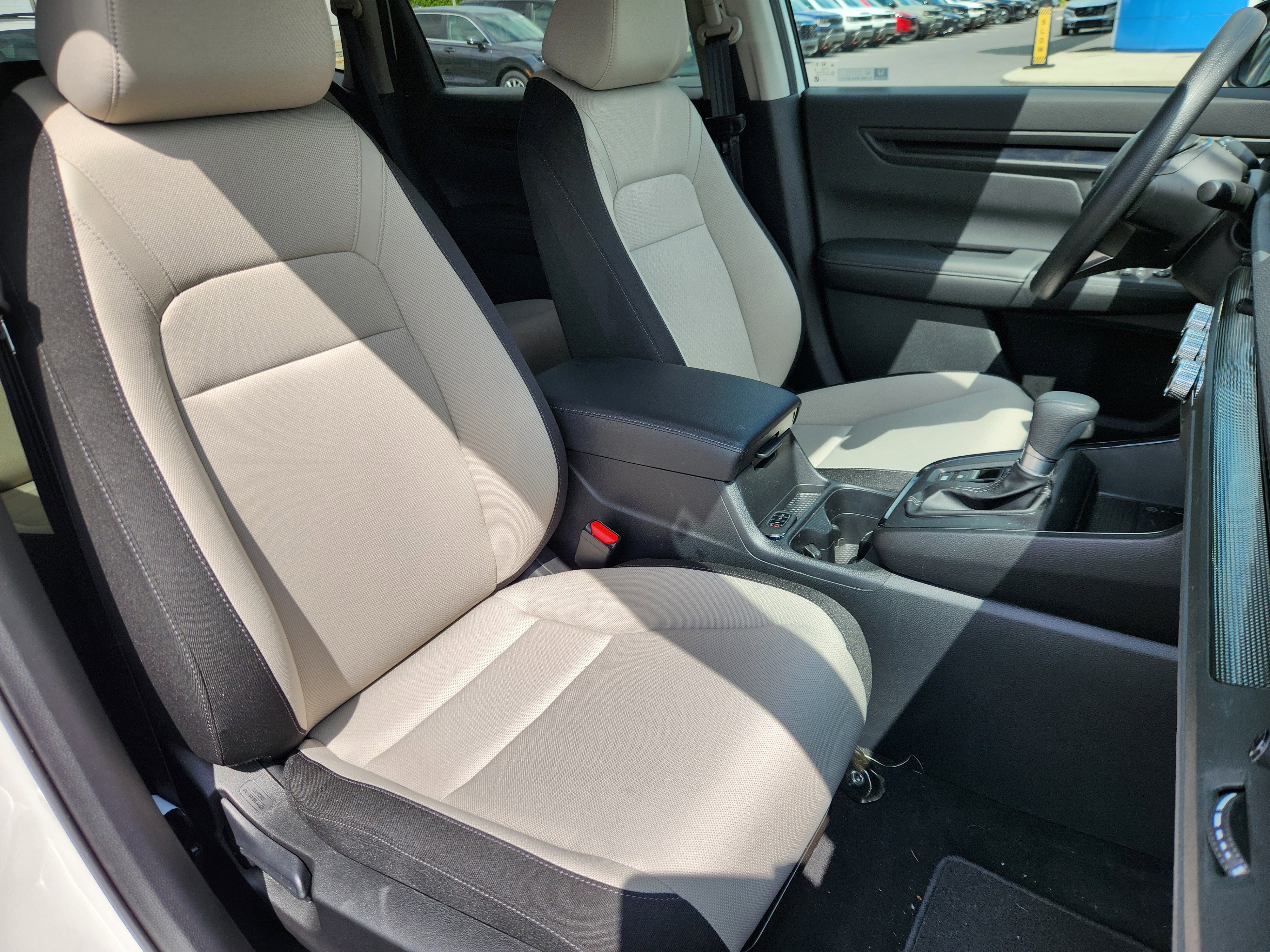 Used 2026 Honda CR-V LX image 14