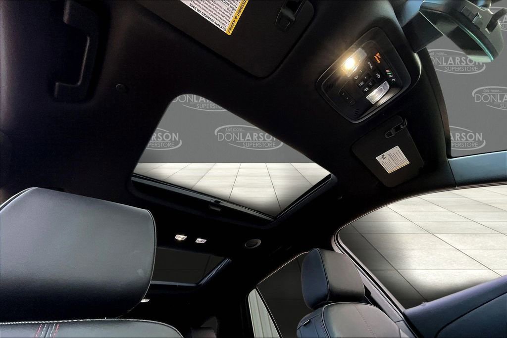 Used 2023 Chevrolet Traverse RS w/ LPO, Floor Liner Package image 24