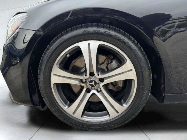 Used 2019 Mercedes-Benz E 300 w/ Premium 1 Package image 57