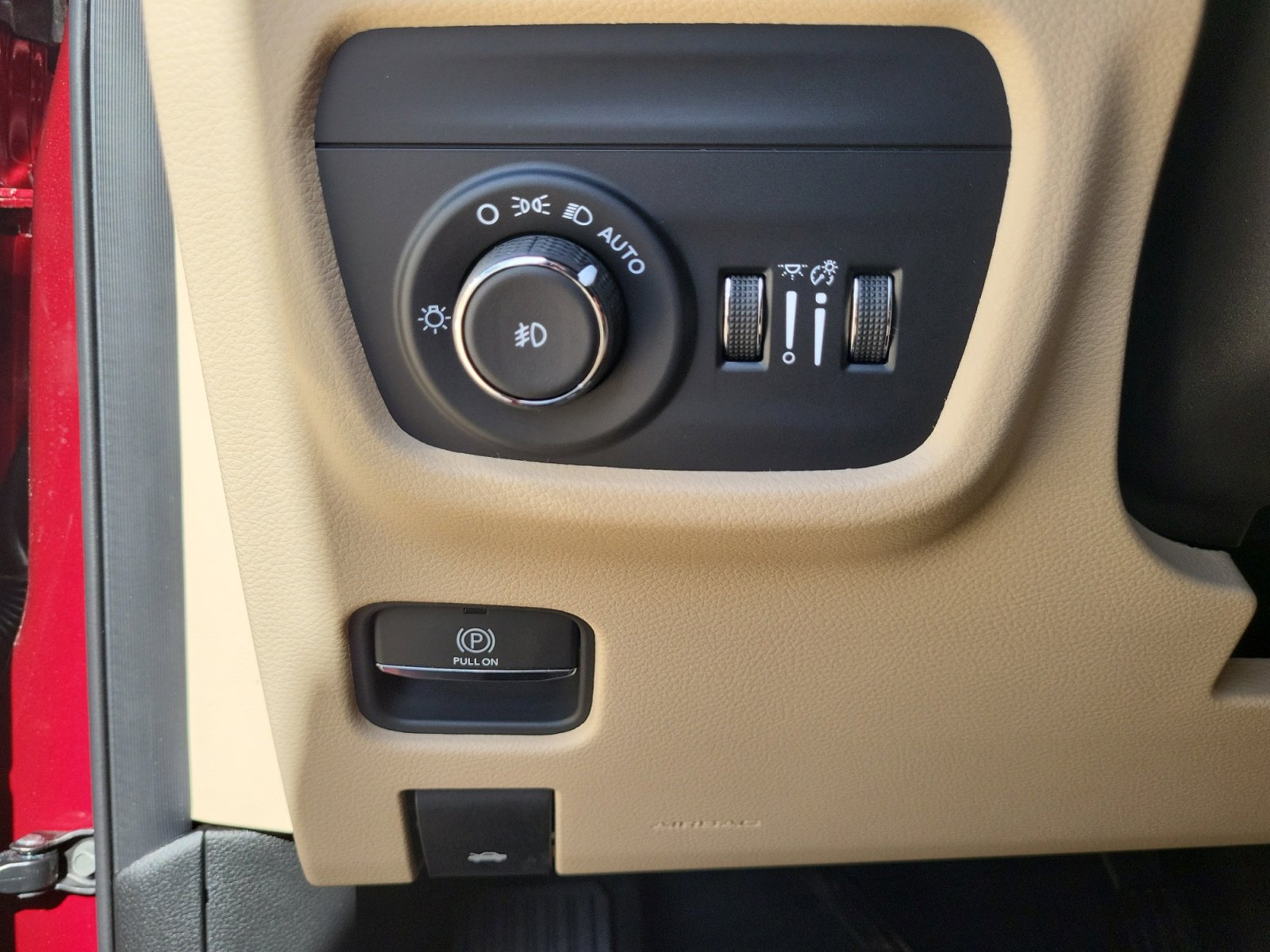 New 2025 Jeep Grand Cherokee L Limited w/ Black Appearance Package image 30