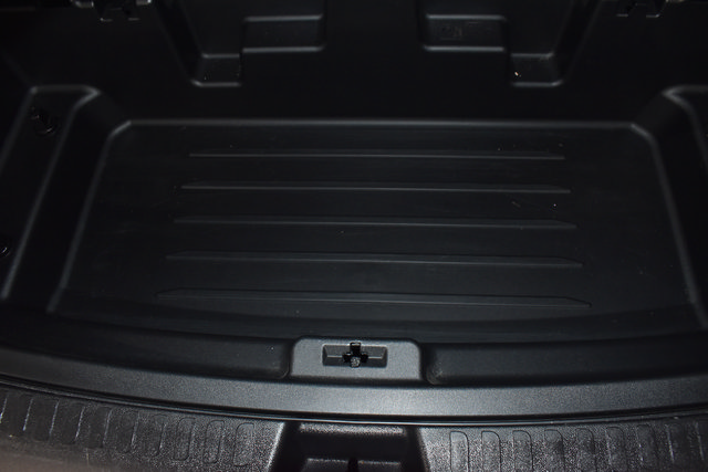Used 2024 Chevrolet Traverse RS w/ LPO, Floor Liner Package AWD/4WD image 10