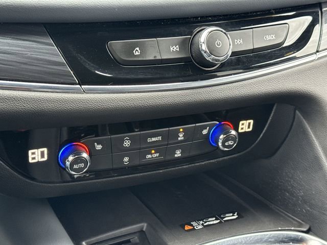 Certified 2024 Buick Enclave Essence w/ Sport Touring Edition image 17