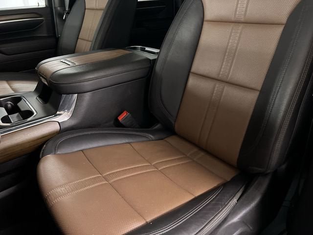 Certified 2024 Chevrolet Silverado 2500 High Country w/ High Country Premium Package AWD/4WD image 19